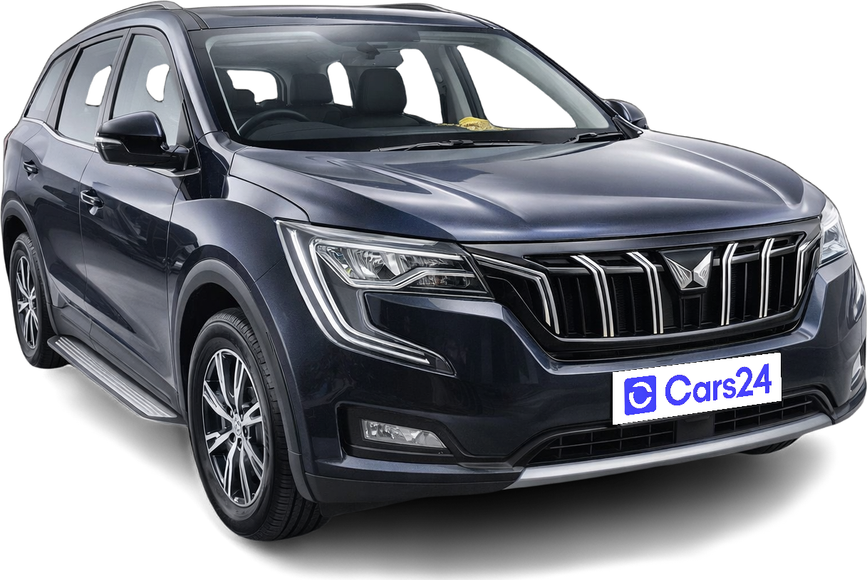 2023 Mahindra XUV700 - SUV - Petrol - Manual - ₹15.00 lakh