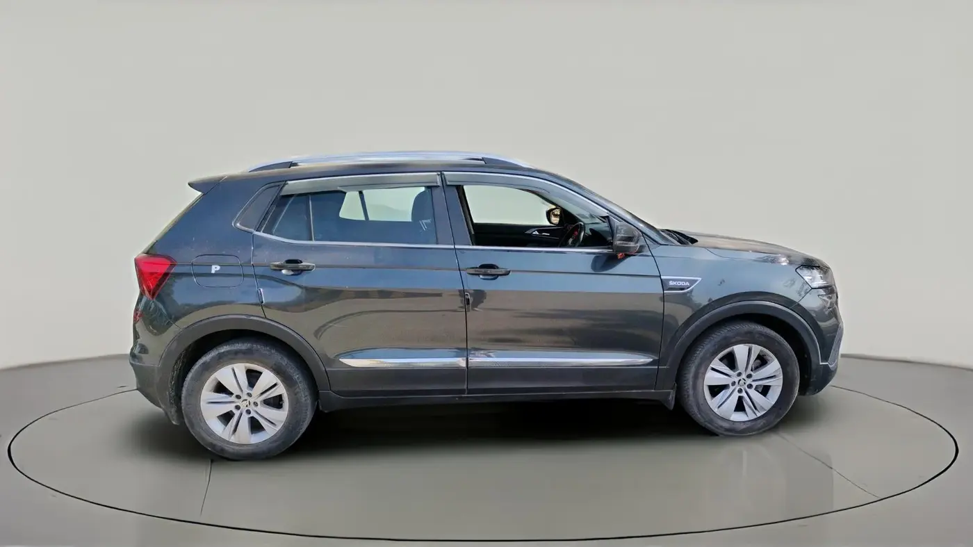 2022 Skoda KUSHAQ AMBITION 1.0L TSI MT, Petrol, Manual, 14,646 km, exterior