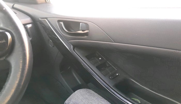 2021 Tata NEXON XZA PLUS (O) PETROL, Petrol, Automatic, 49,682 km, interior