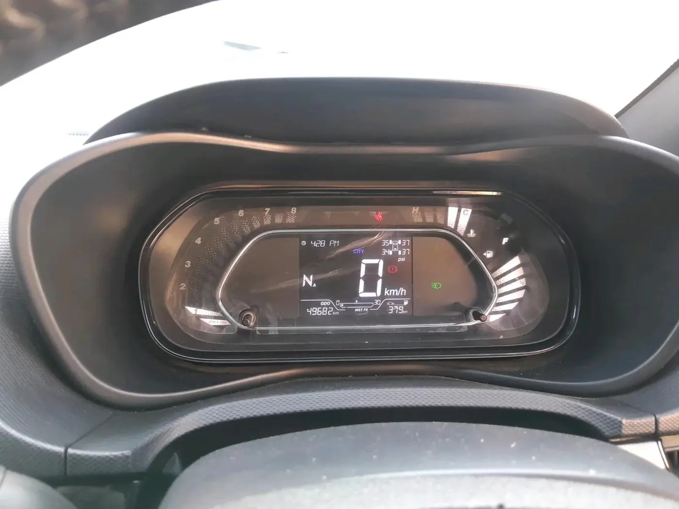 2021 Tata NEXON XZA PLUS (O) PETROL, Petrol, Automatic, 49,682 km, interior