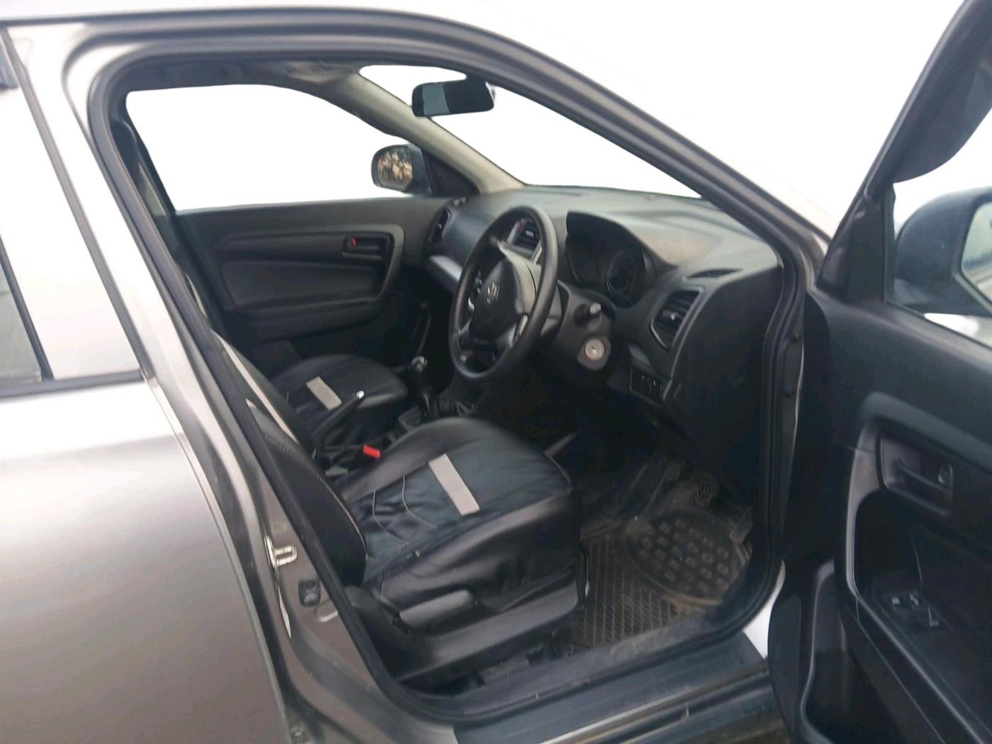 2018 Maruti Vitara Brezza LDI, Diesel, Manual, 37,431 km, interior