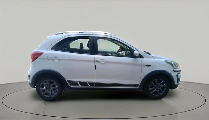 2019 Ford FREESTYLE TITANIUM 1.2 PETROL, Petrol, Manual, 1,38,057 km, exterior