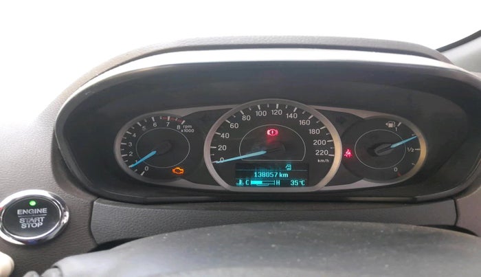 2019 Ford FREESTYLE TITANIUM 1.2 PETROL, Petrol, Manual, 1,38,057 km, interior