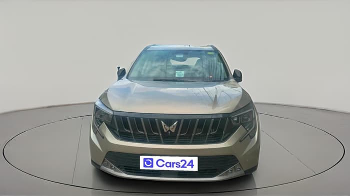 2026 Mahindra XUV 7XO AX7 T 2WD Petrol 2.0L Turbo Automatic 7 STR, Petrol, Automatic, 2,900 km, exterior