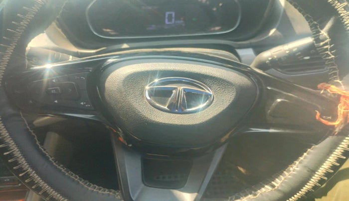 2022 Tata NEXON XM SUNROOF DIESEL, Diesel, Manual, 69,005 km, interior