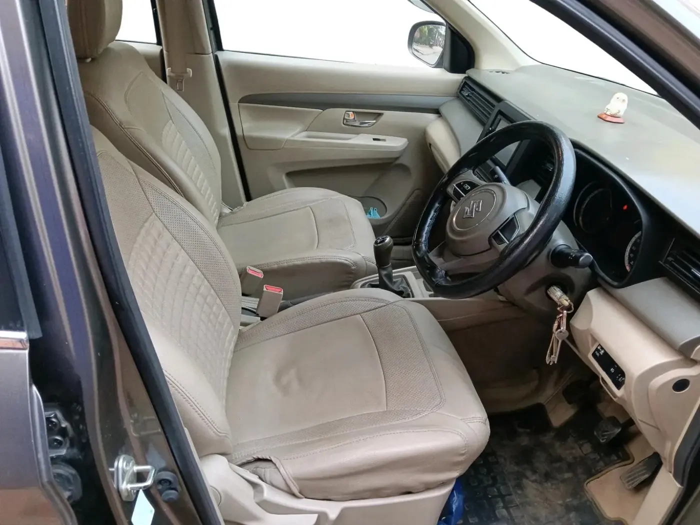 2022 Maruti Ertiga VXI CNG, CNG, Manual, 39,470 km, interior