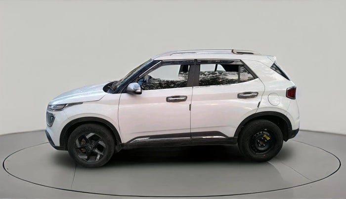 2020 Hyundai VENUE SX 1.5 CRDI, Diesel, Manual, 66,409 km, exterior