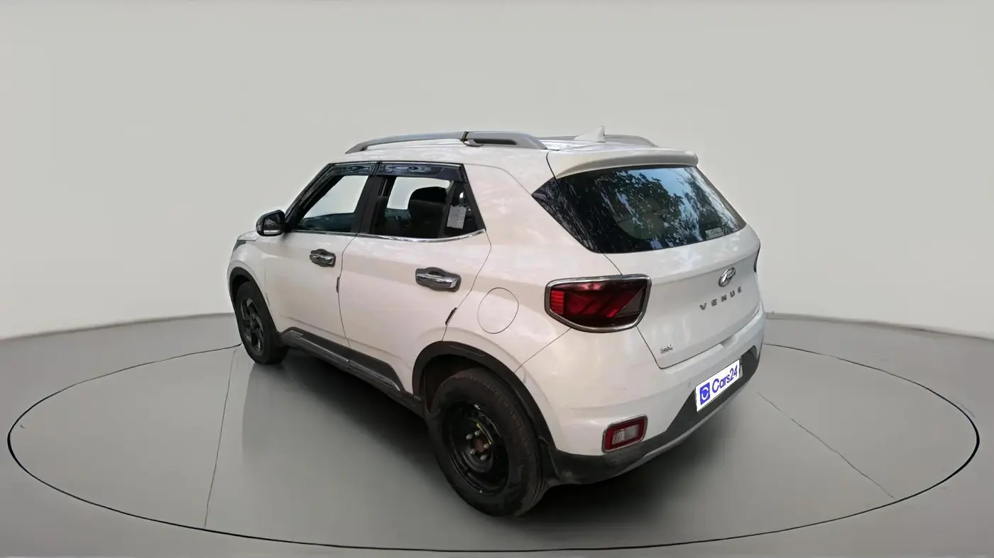 2020 Hyundai VENUE SX 1.5 CRDI, Diesel, Manual, 66,409 km, exterior