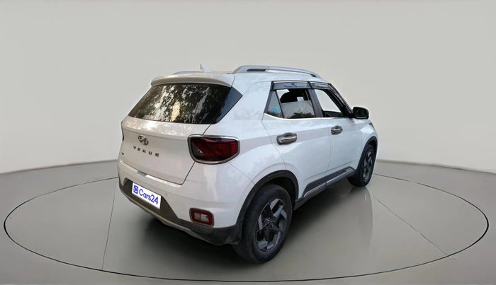 2020 Hyundai VENUE SX 1.5 CRDI, Diesel, Manual, 66,409 km, exterior
