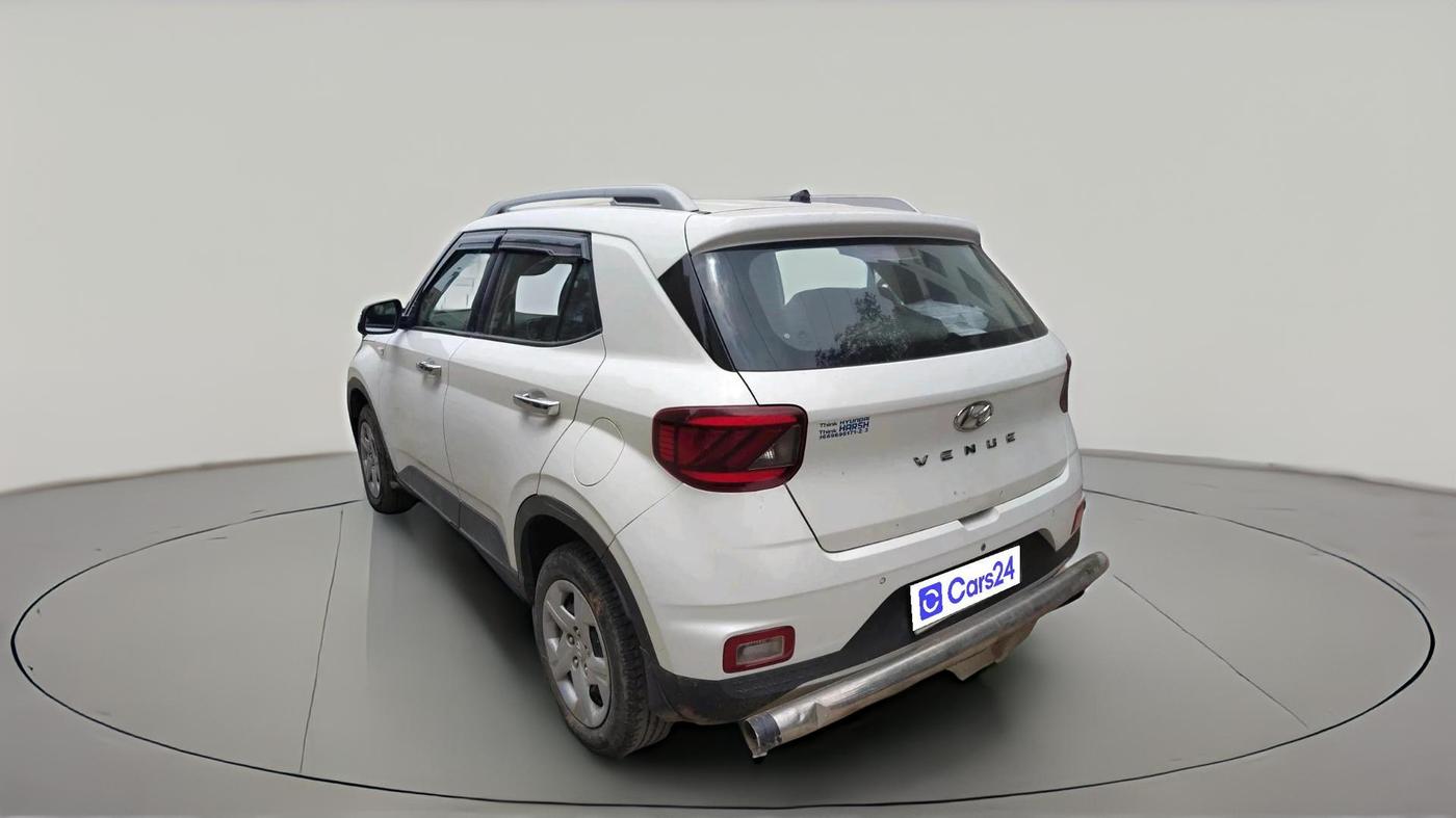 2019 Hyundai VENUE S 1.4 CRDI, Diesel, Manual, 82,808 km, exterior