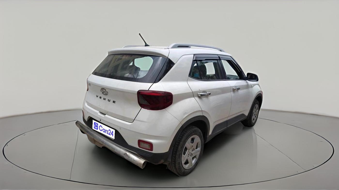 2019 Hyundai VENUE S 1.4 CRDI, Diesel, Manual, 82,808 km, exterior