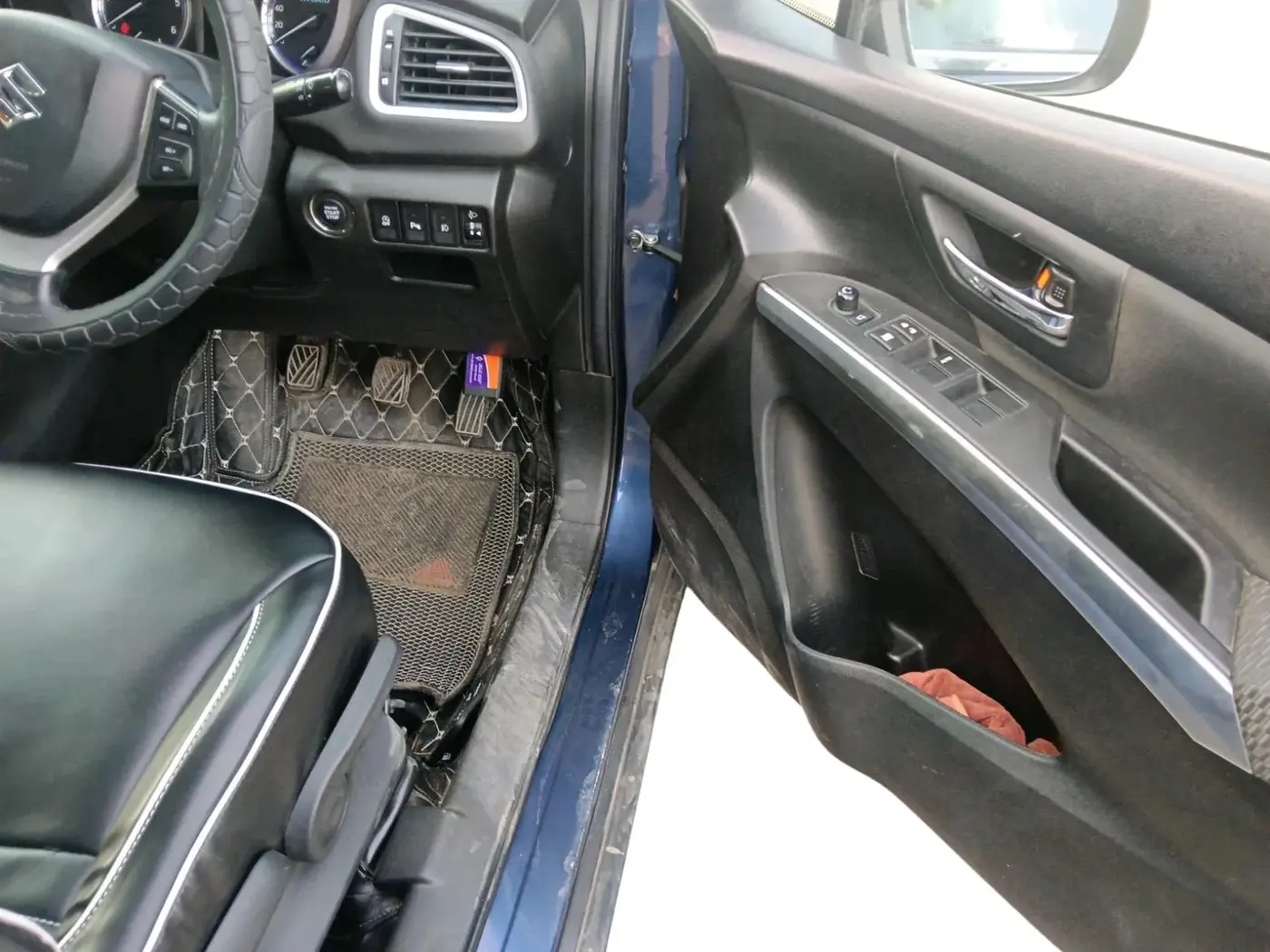 2018 Maruti S Cross ZETA 1.3, Diesel, Manual, 98,200 km, interior