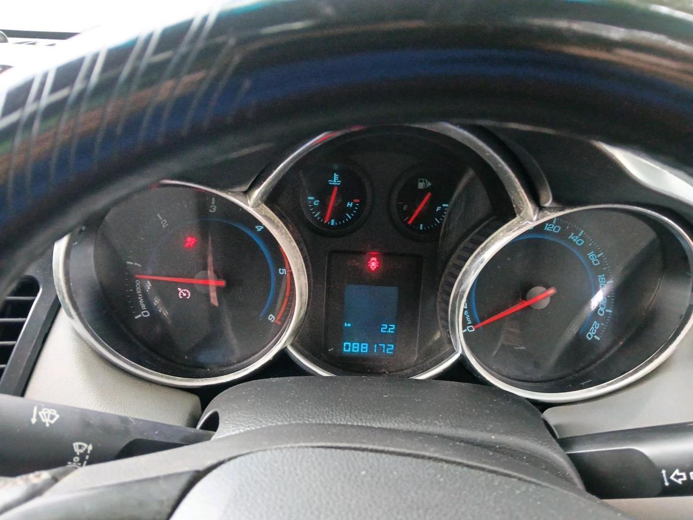 2012 Chevrolet Cruze LTZ, Diesel, Manual, 88,172 km, interior