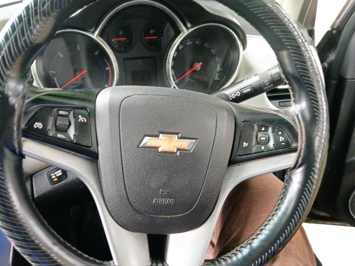2012 Chevrolet Cruze LTZ, Diesel, Manual, 88,172 km, interior