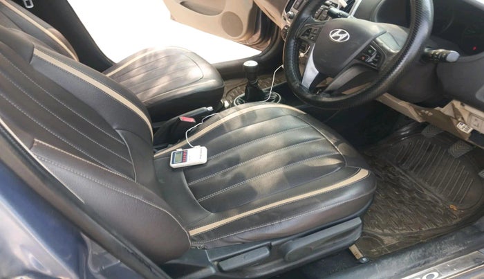 2013 Hyundai i20 ASTA (O) 1.2, Petrol, Manual, 84,252 km, interior