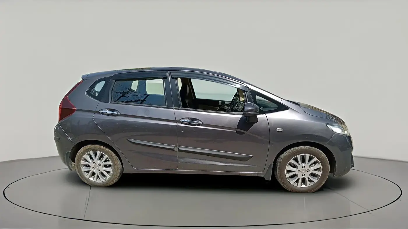 2018 Honda Jazz 1.2L I-VTEC V CVT, CNG, Automatic, 64,404 km, exterior