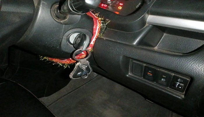 2015 Maruti Swift VDI, Diesel, Manual, 1,18,553 km, interior