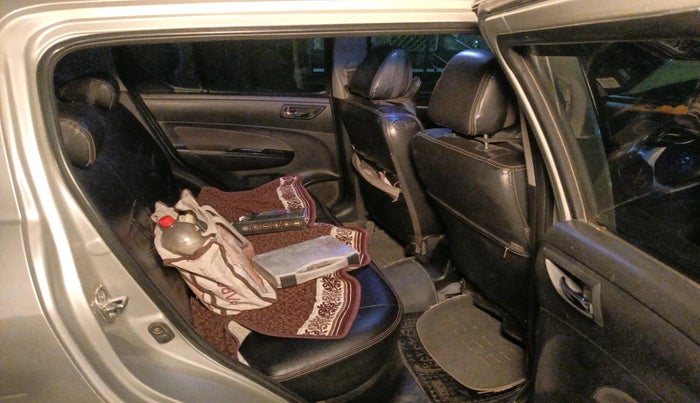 2015 Maruti Swift VDI, Diesel, Manual, 1,18,553 km, interior