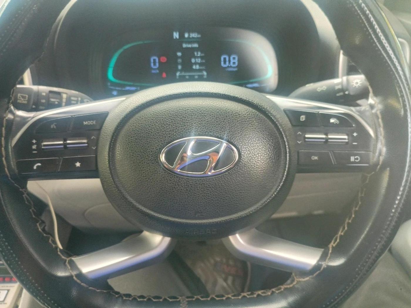 2022 Hyundai VENUE SX 1.0 (O) TURBO IMT, Petrol, Manual, 68,176 km, interior