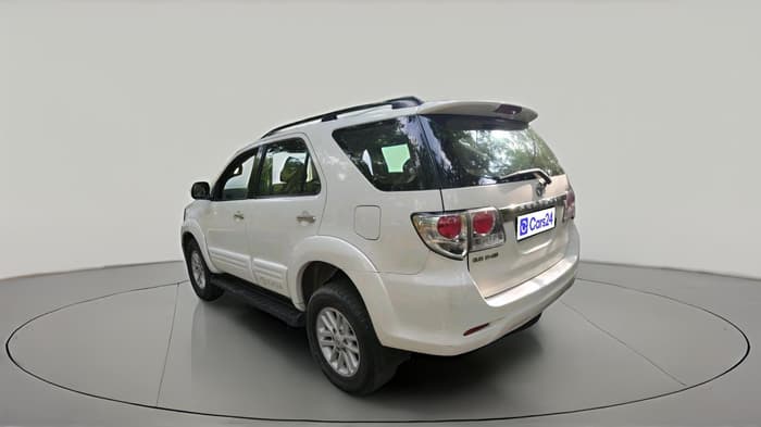 2013 Toyota Fortuner 3.0 4X2 MT, Diesel, Manual, 1,68,308 km, exterior