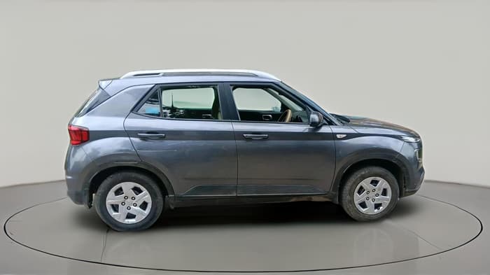 2020 Hyundai VENUE S 1.2, CNG, Manual, 1,07,227 km, exterior