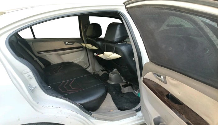 2011 Maruti SX4 ZDI, Diesel, Manual, 2,16,502 km, interior