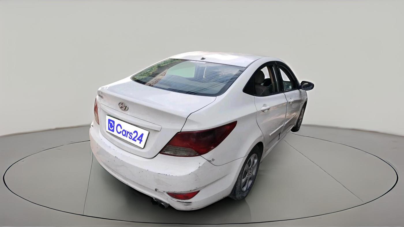 2014 Hyundai Verna FLUIDIC 1.4 CRDI, Diesel, Manual, 68,374 km, exterior