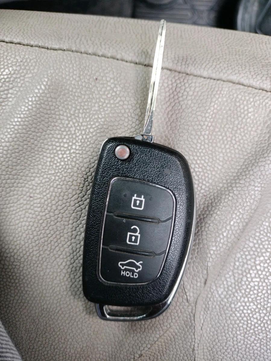 2014 Hyundai Verna FLUIDIC 1.4 CRDI, Diesel, Manual, 68,374 km, interior