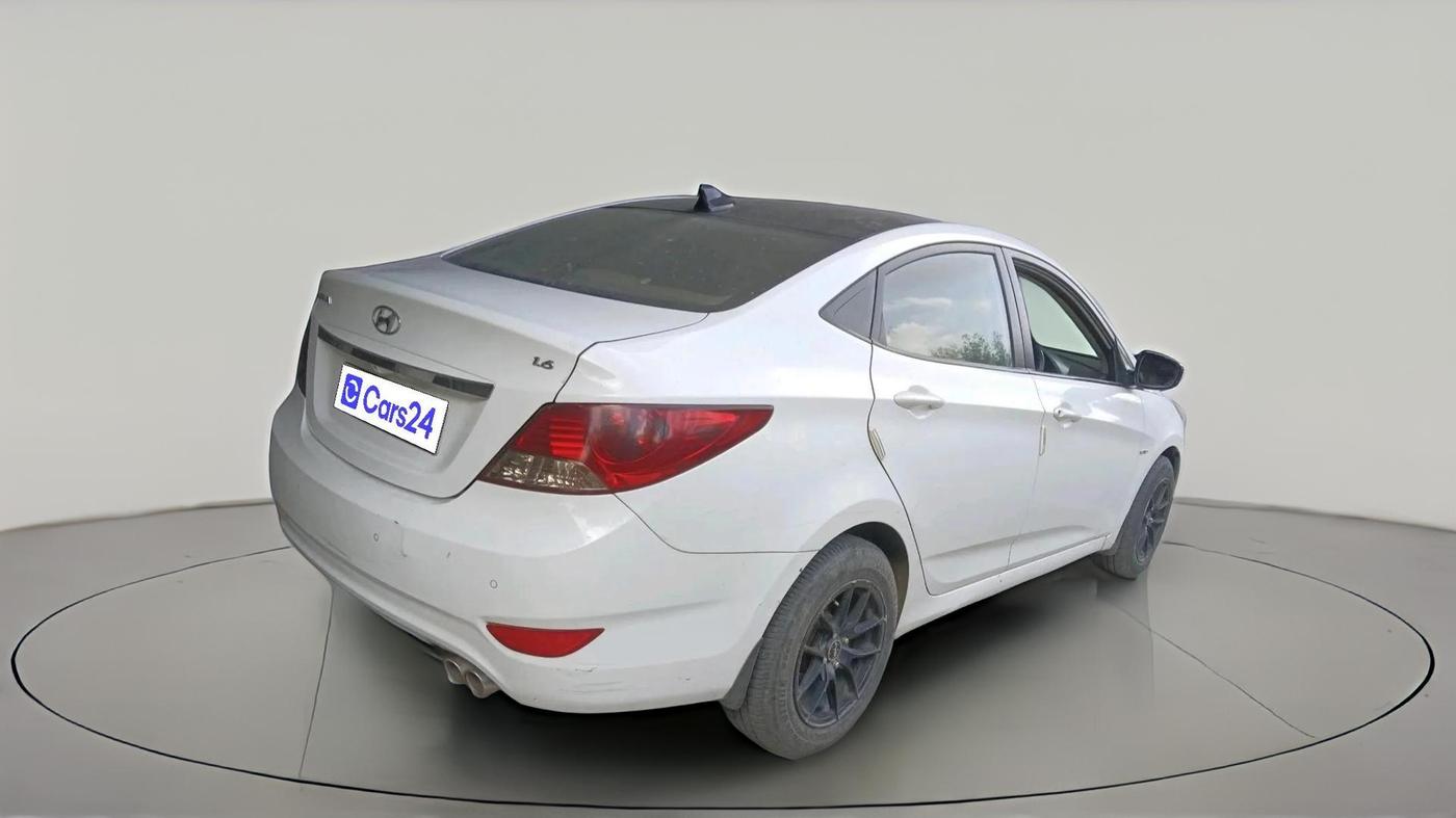 2013 Hyundai Verna FLUIDIC 1.6 VTVT EX, Petrol, Manual, 65,793 km, exterior
