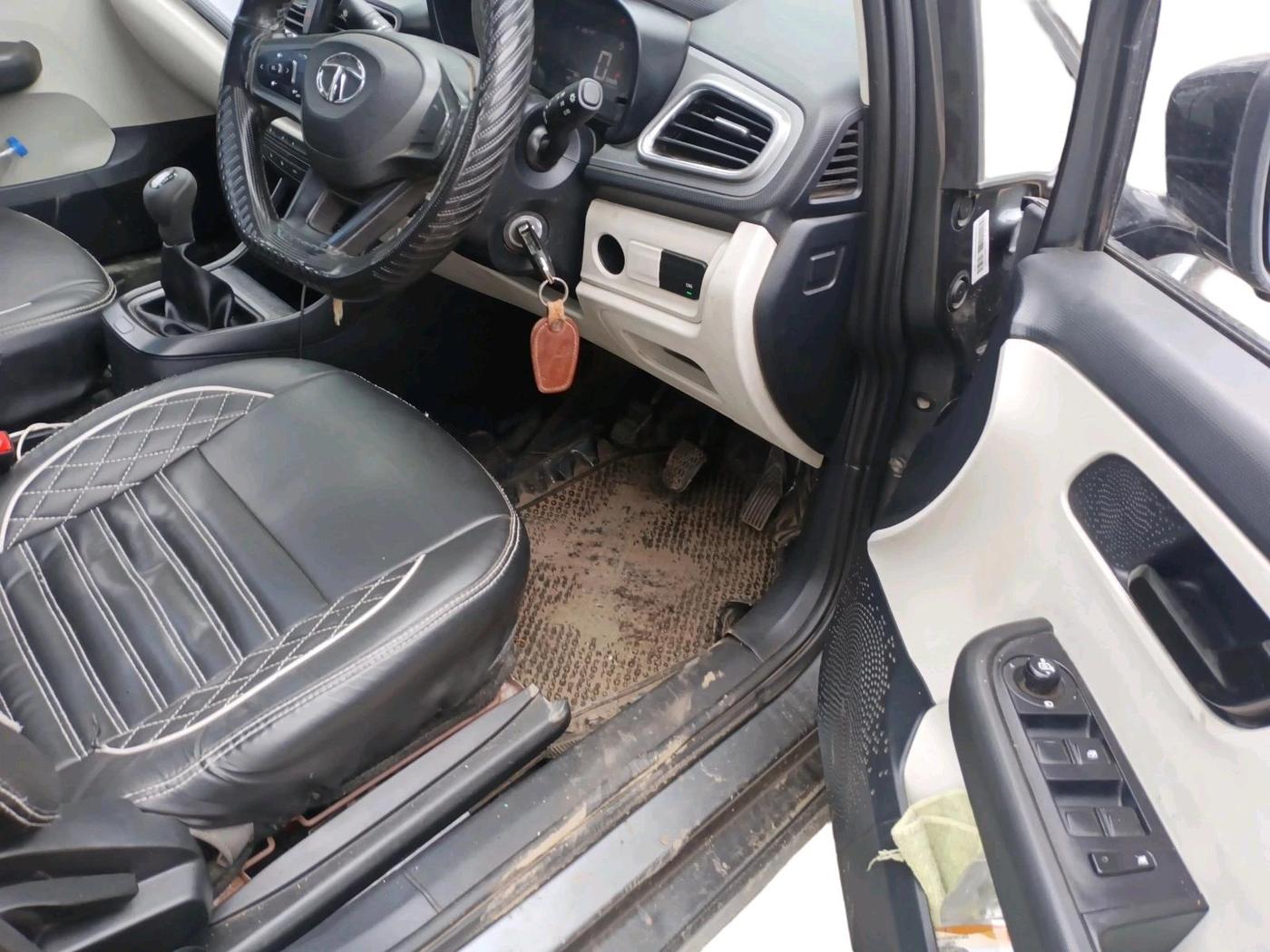 2023 Tata ALTROZ XM PLUS SUNROOF CNG, CNG, Manual, 44,112 km, interior