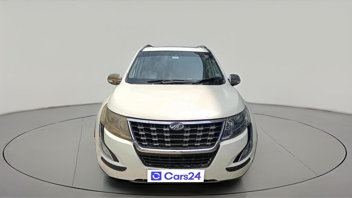 2017 Mahindra XUV500 W10, Diesel, Manual, 78,010 km, exterior