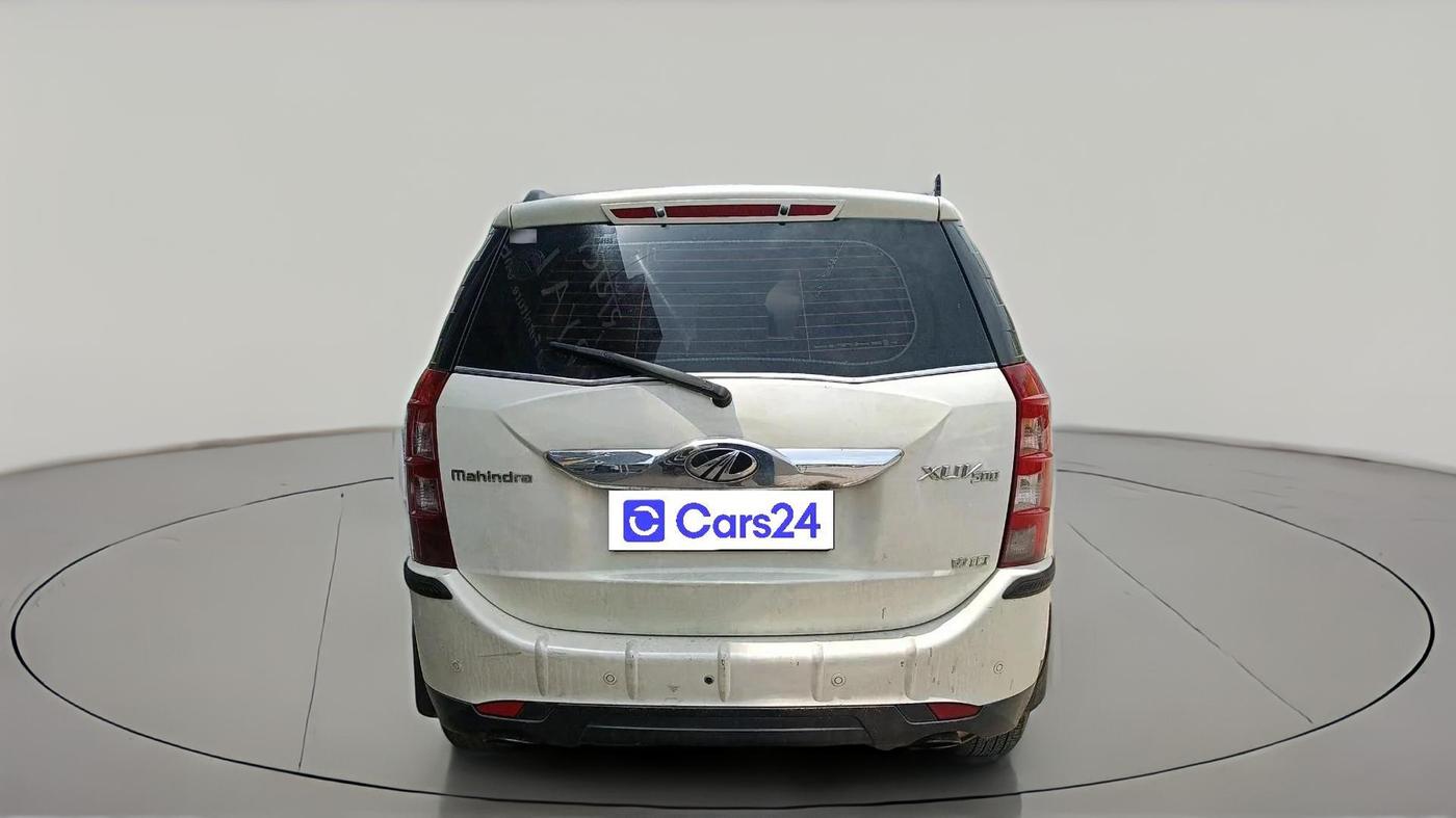 2017 Mahindra XUV500 W10, Diesel, Manual, 78,010 km, exterior