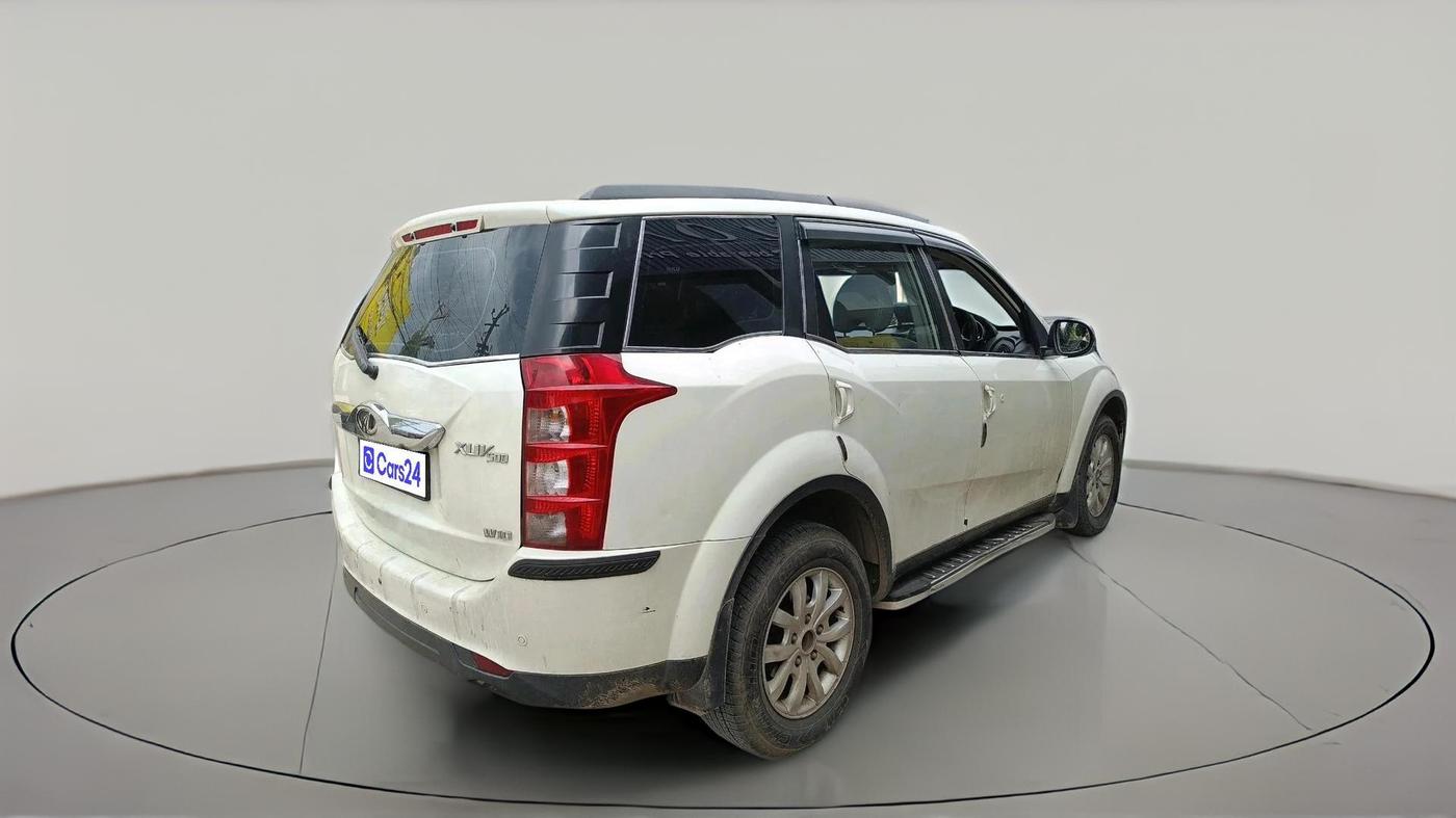 2017 Mahindra XUV500 W10, Diesel, Manual, 78,010 km, exterior