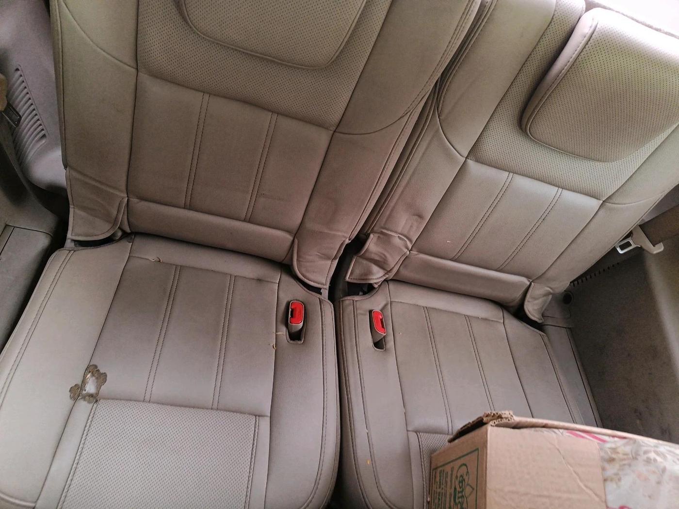 2017 Mahindra XUV500 W10, Diesel, Manual, 78,010 km, interior