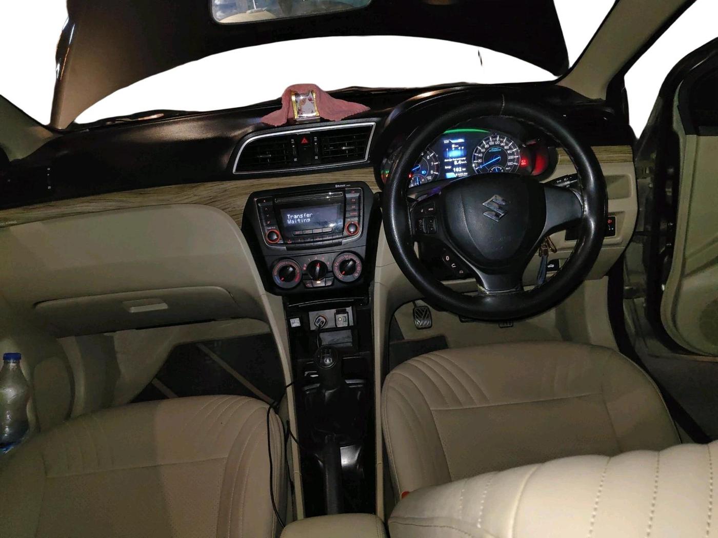 2019 Maruti Ciaz SIGMA 1.5 SHVS MT  PETROL, Petrol, Manual, 41,644 km, interior