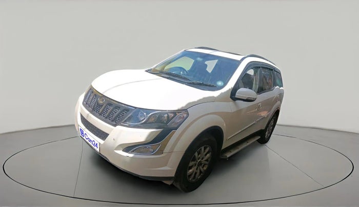 2015 Mahindra XUV500 W10, Diesel, Manual, 1,16,579 km, exterior