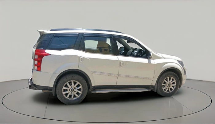 2015 Mahindra XUV500 W10, Diesel, Manual, 1,16,579 km, exterior