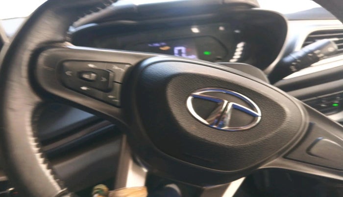 2023 Tata ALTROZ XZ PLUS O SUNROOF CNG, CNG, Manual, 82,339 km, interior