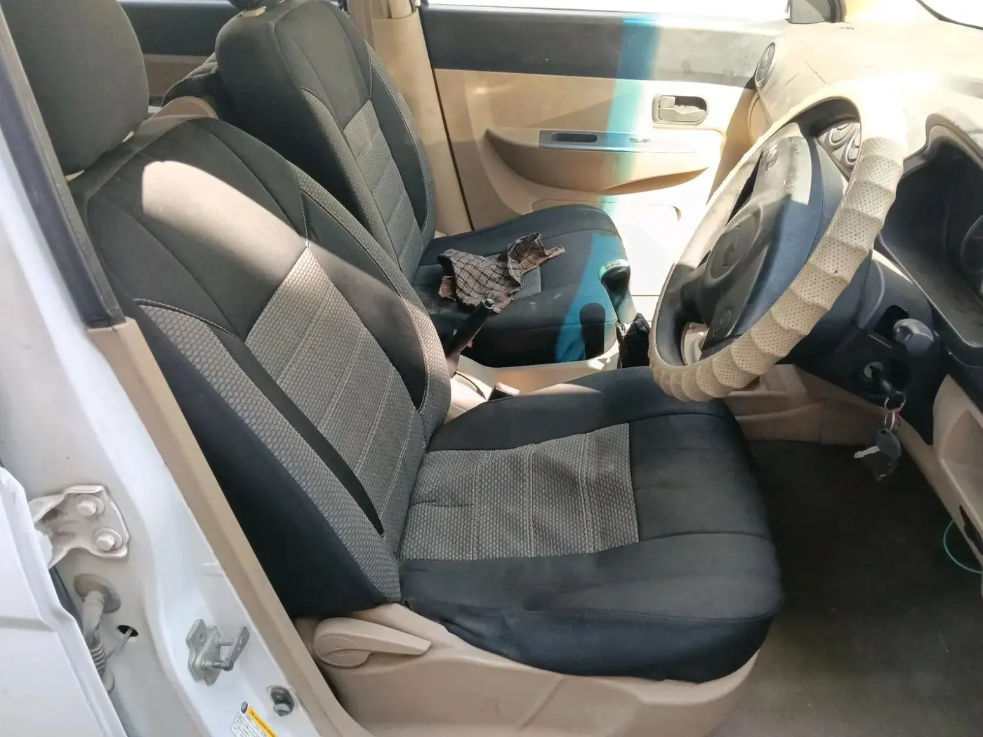 2013 Chevrolet Enjoy 1.3 LS 8 STR, Diesel, Manual, 1,19,093 km, interior