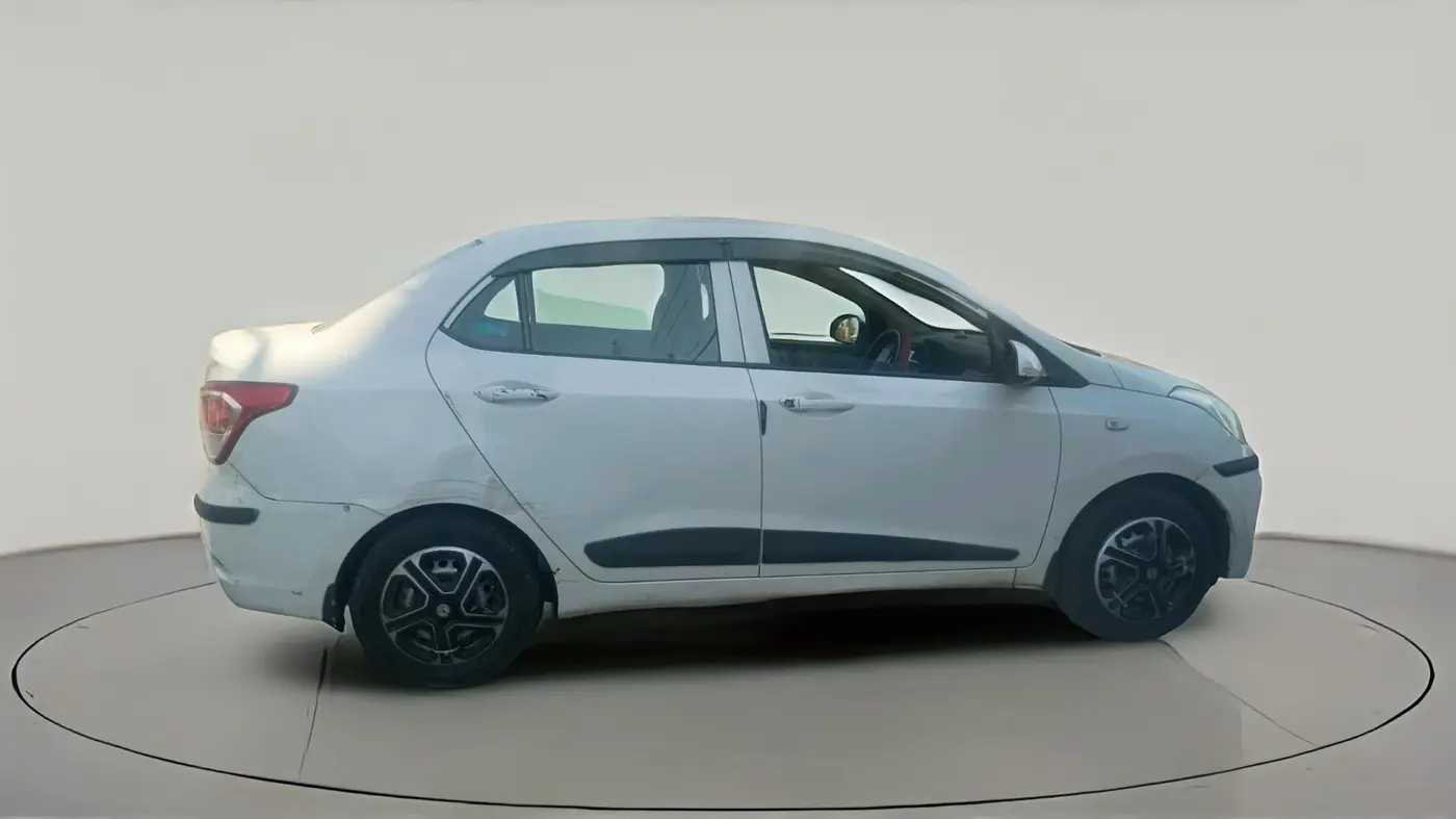 2016 Hyundai Xcent BASE 1.1, Diesel, Manual, 62,553 km, exterior