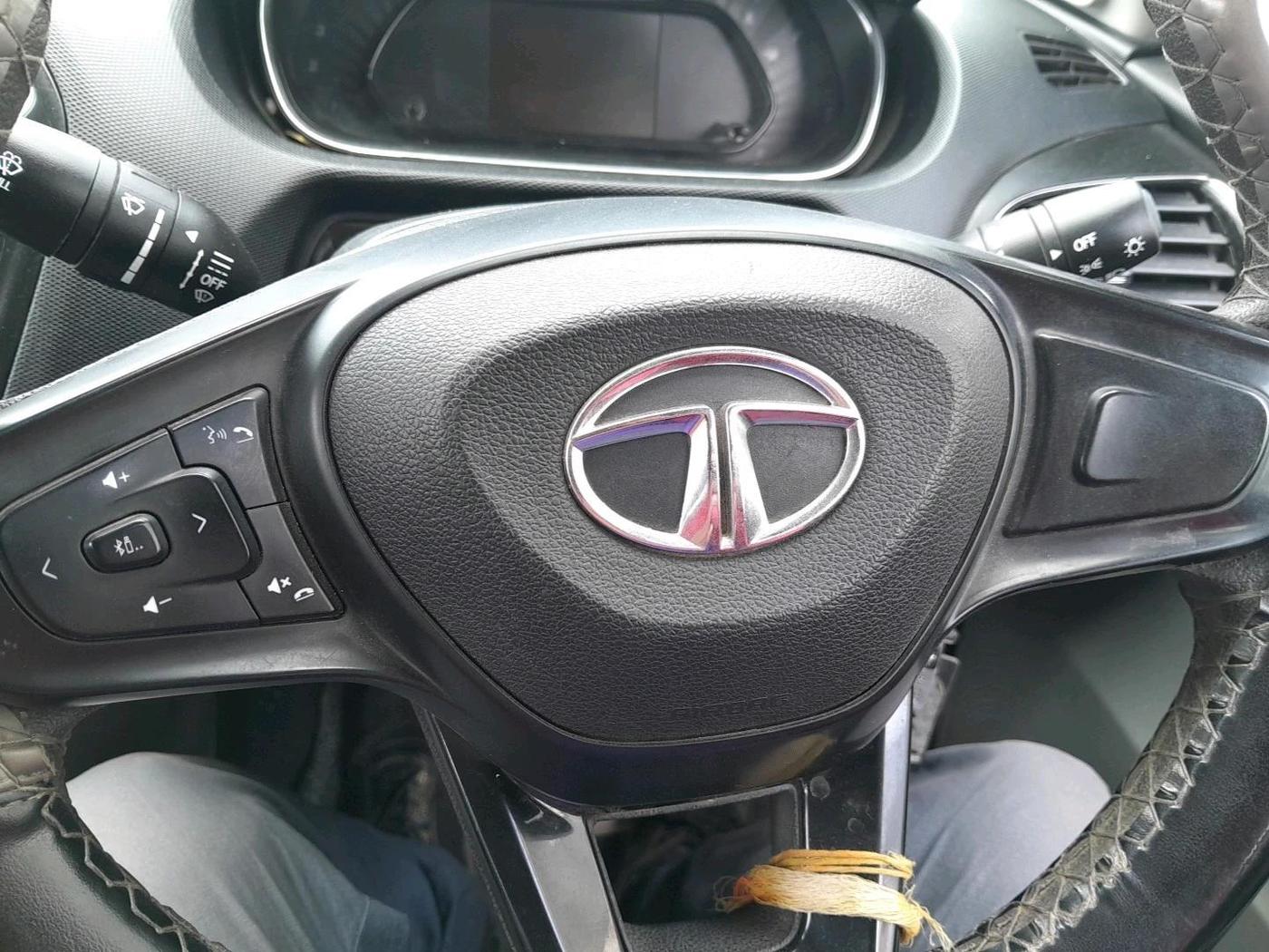 2022 Tata Tiago XT CNG, CNG, Manual, 1,13,200 km, interior