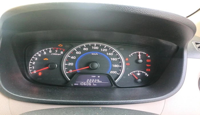 2018 Hyundai Grand i10 MAGNA 1.2 KAPPA VTVT, Petrol, Manual, 1,06,061 km, interior