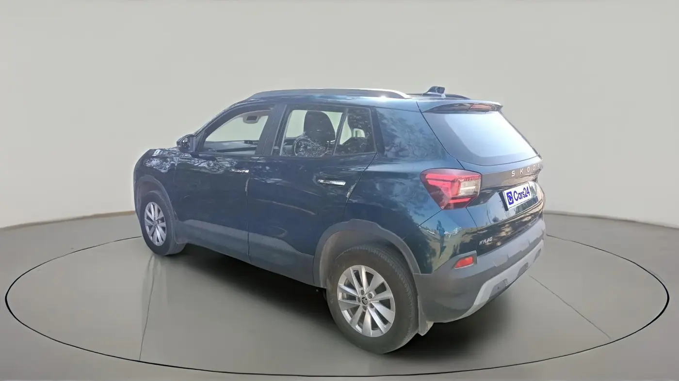 2025 Skoda Kylaq Signature Plus AT, Petrol, Automatic, 8,584 km, exterior