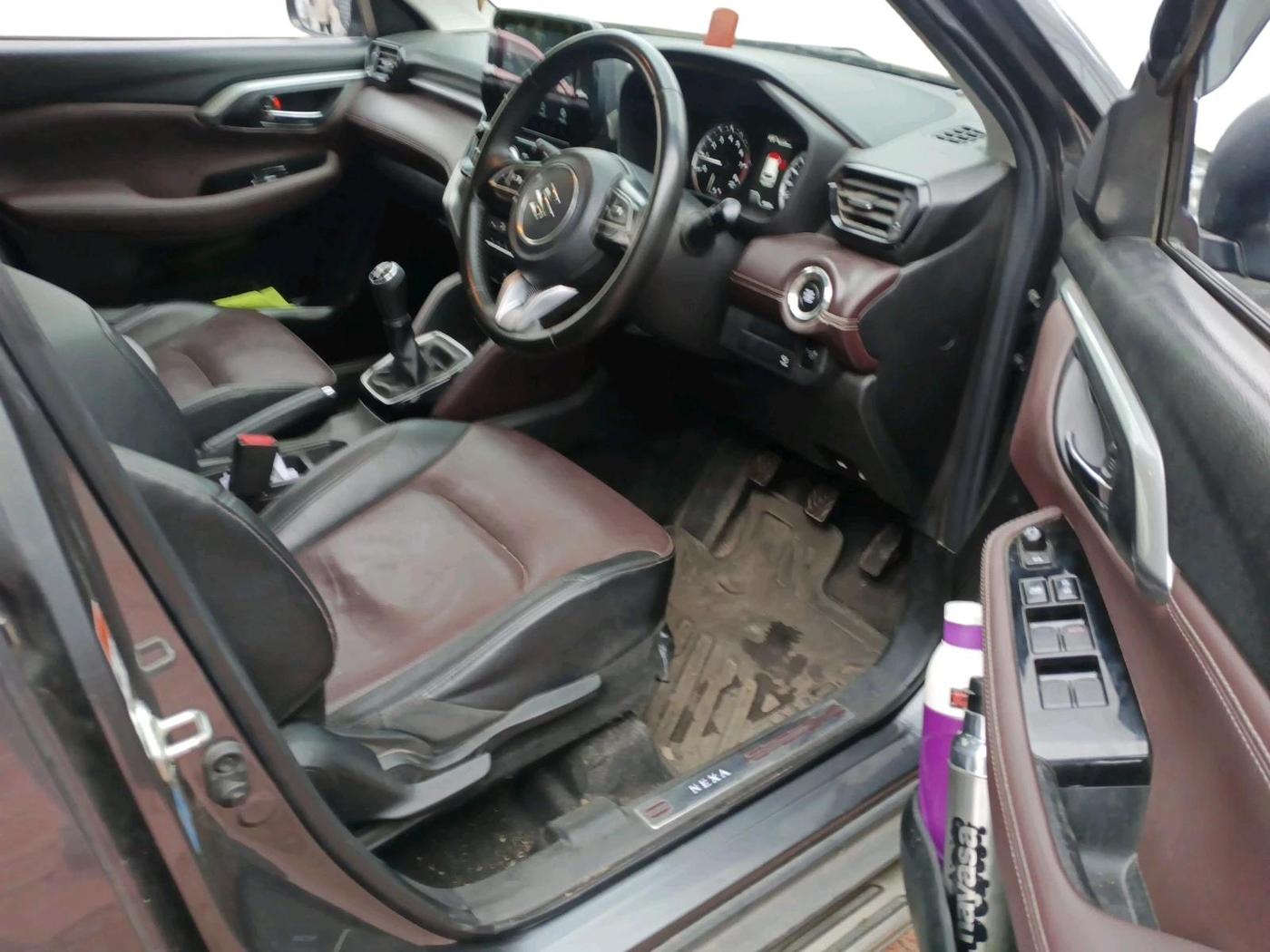 2023 Maruti Grand Vitara ALPHA SMART HYBRID, Petrol, Manual, 39,955 km, interior