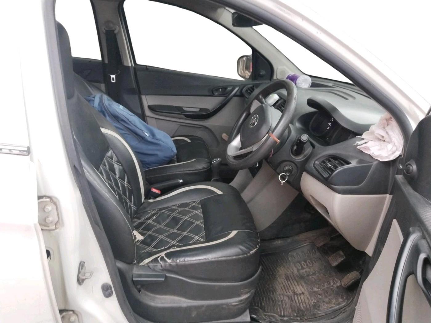 2018 Tata Tiago XE DIESEL, Diesel, Manual, 81,500 km, interior