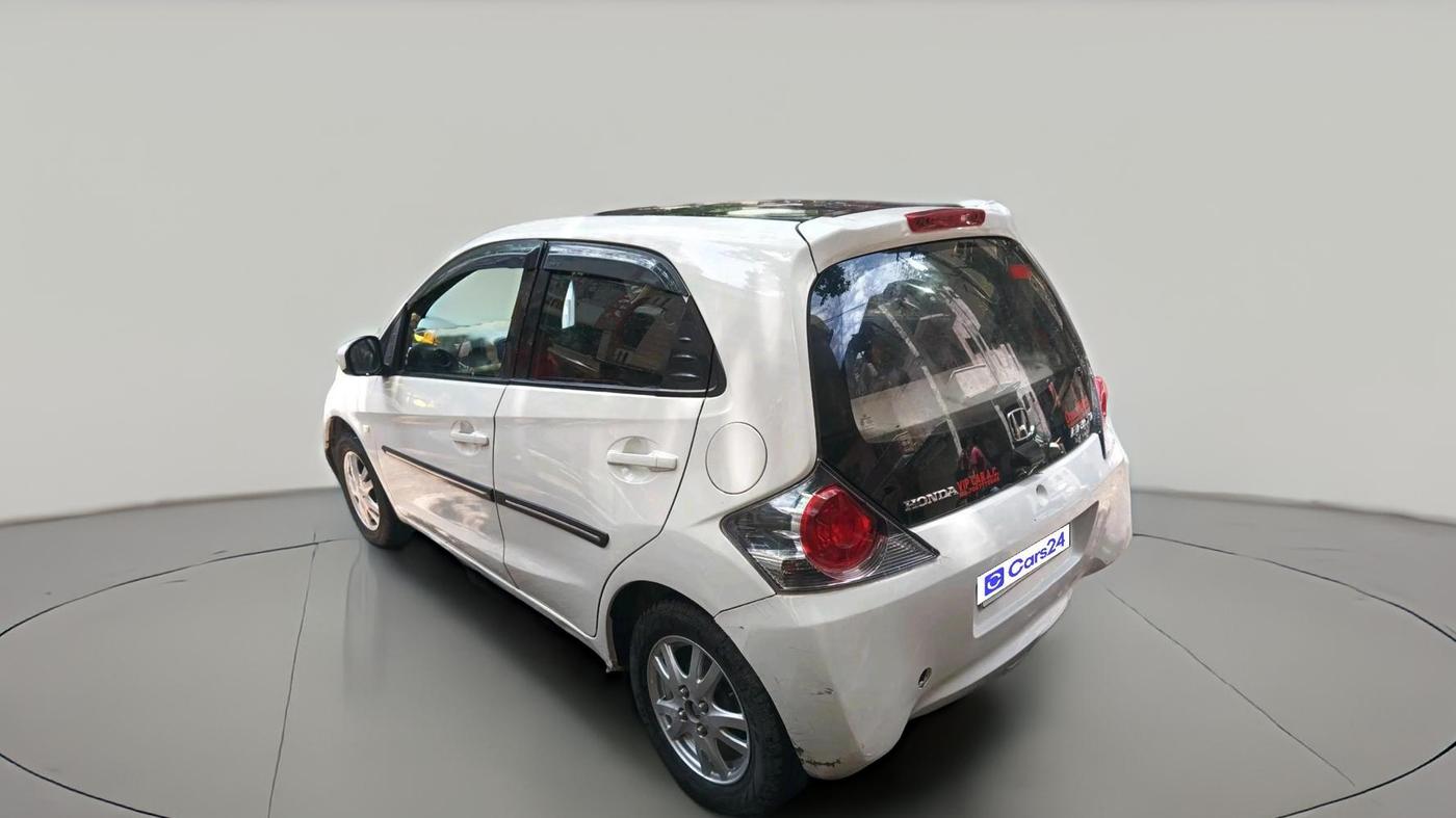 2012 Honda Brio V MT, Petrol, Manual, 69,416 km, exterior