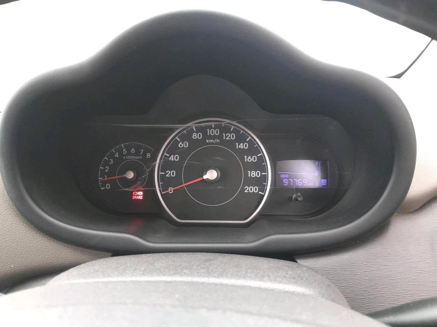 2012 Hyundai i10 MAGNA 1.1, Petrol, Manual, 97,769 km, interior