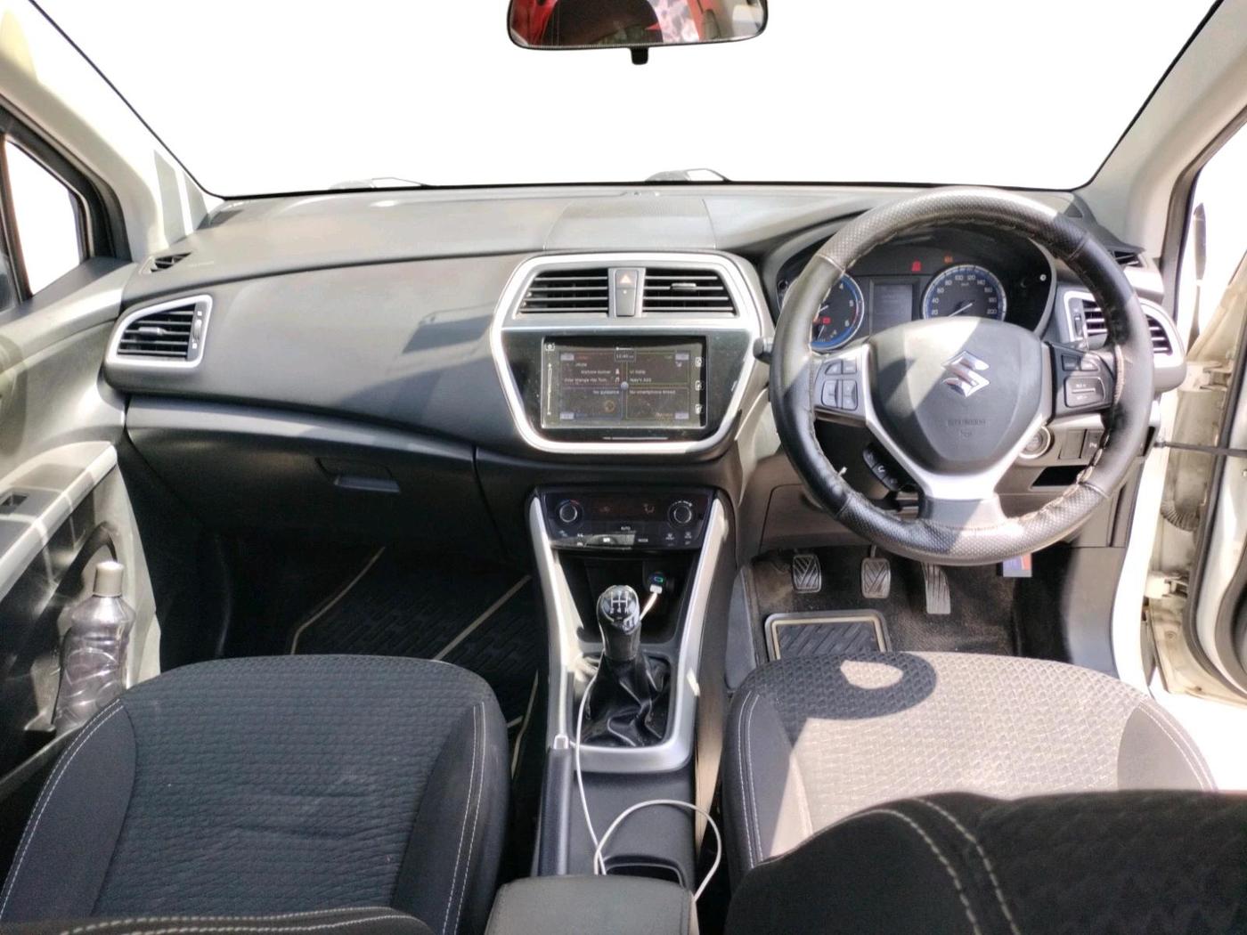 2016 Maruti S Cross ZETA 1.3, Diesel, Manual, 1,08,000 km, interior