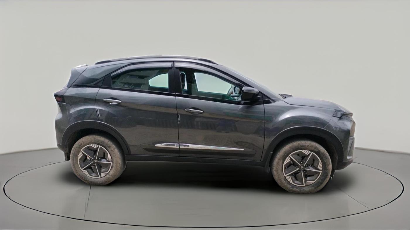 2024 Tata NEXON CREATIVE 1.2 PETROL, Petrol, Manual, 19,134 km, exterior