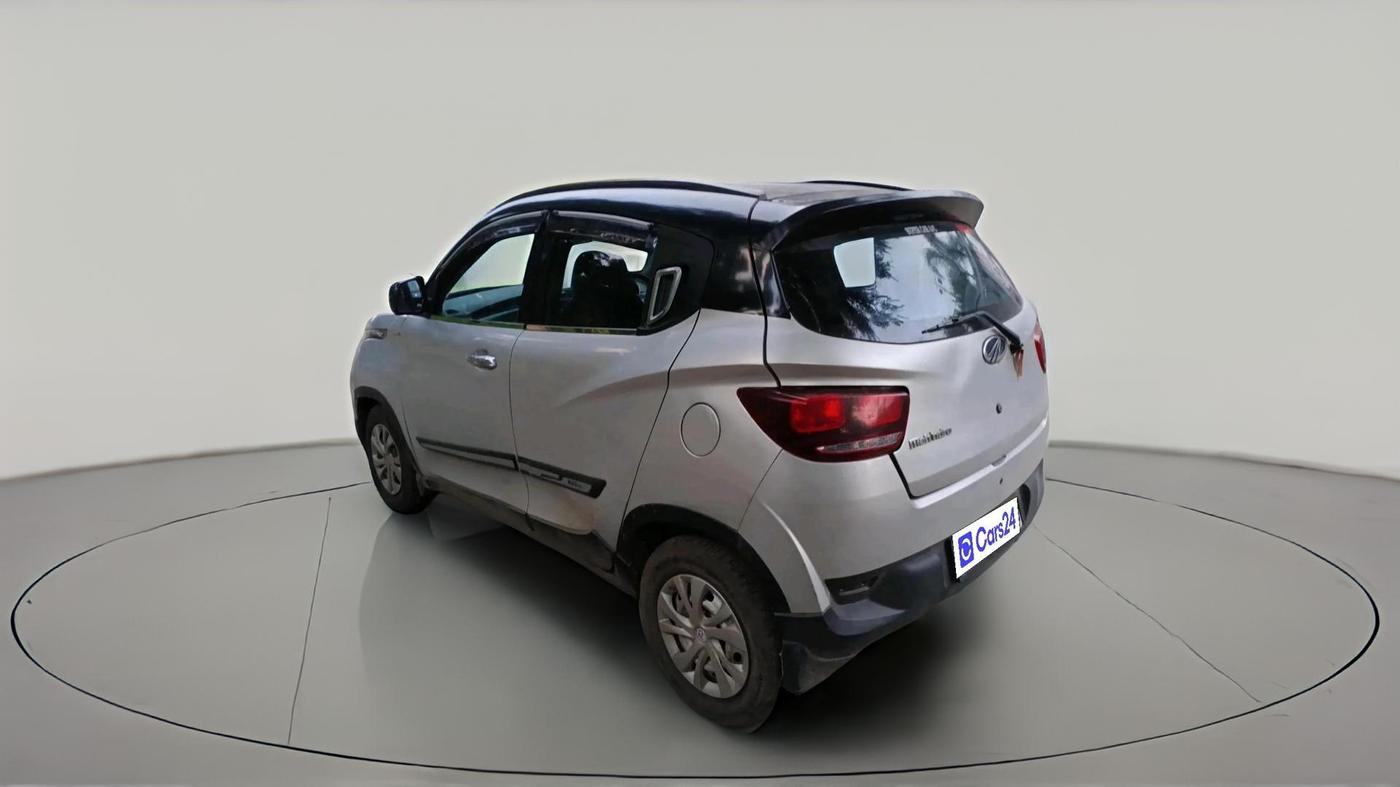 2016 Mahindra Kuv100 K6 6 STR, CNG, Manual, 68,301 km, exterior